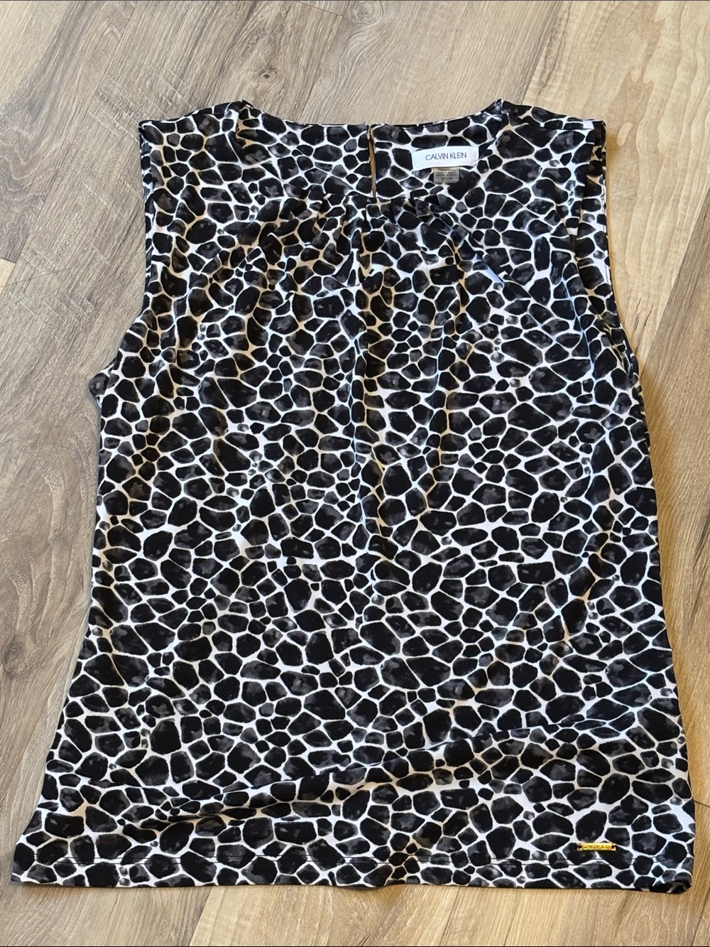 Calvin Klein Women's Sleeveless Pleated Neck Camisole Top - Women’s size Small